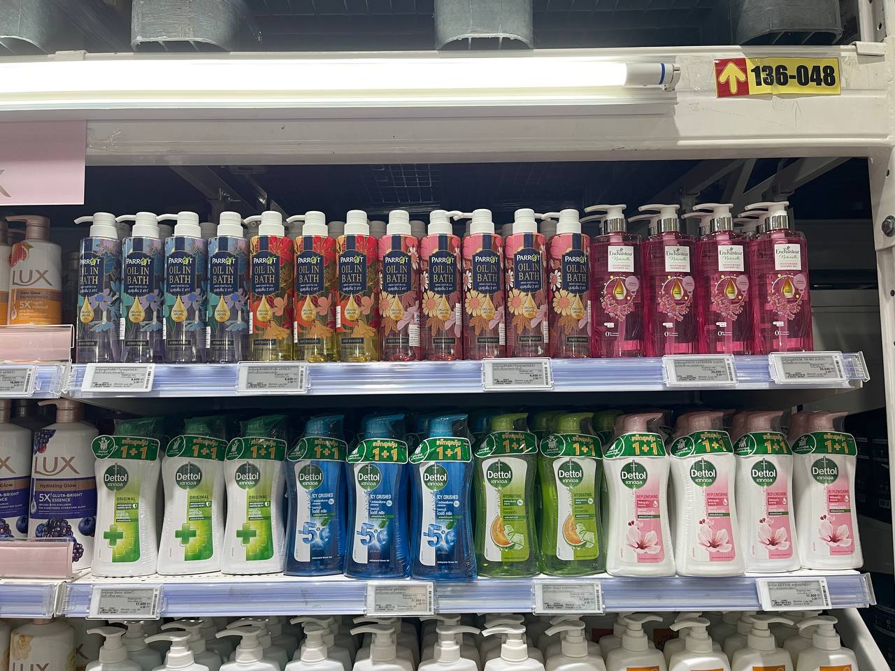 Modern Trade Distribution of Cellox and Hygienist Products by BJC at Makro Cambodia 12 Dec - Image 20